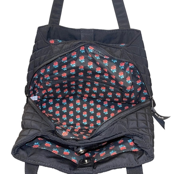 NWT Vera Bradley Vera Bradley logo tag black Quilted Woman Bag - Picture 5 of 8